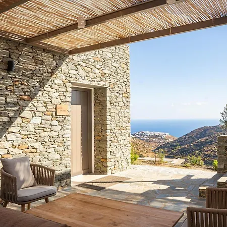 فيلة Mythic Exámbela